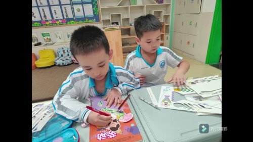 《请帮我一下》部编版一下道德与法治展示课视频