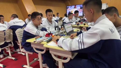 《弹性碰撞和非弹性碰撞》人教版高二物理第16届全国青年教师赛课视频