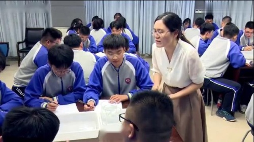 《“精”研细节 “胞”罗万象》2025人教版高中生物跨学科主题学习研讨课视频