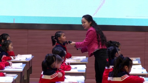 《海底世界》2025部编版二下语文-践行新课程标准实现核心素养提升名师工作室教学展示课视频-吴刚