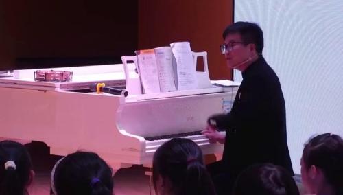 《颂羊城》2025人教版五下音乐歌舞