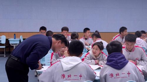 “议论要有针对性”写作指导课-部