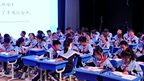 《诗经.关雎》2025部编版八下语文青年教师依标教学展示课视频-