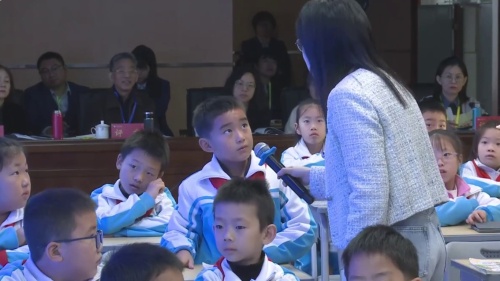 《乘法的初步认识》人教版二上数学展示课视频-黎文文