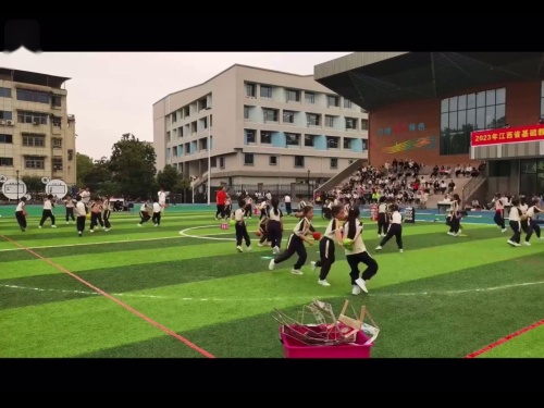 《低姿匍匐》观摩课教学视频-二年