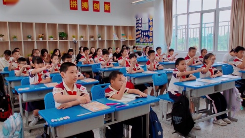 《女娲补天》部编版四上语文优质课视频