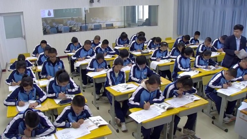 《民族大团结-小钱币大历史》部编版七上历史优质课赛课一等奖视频